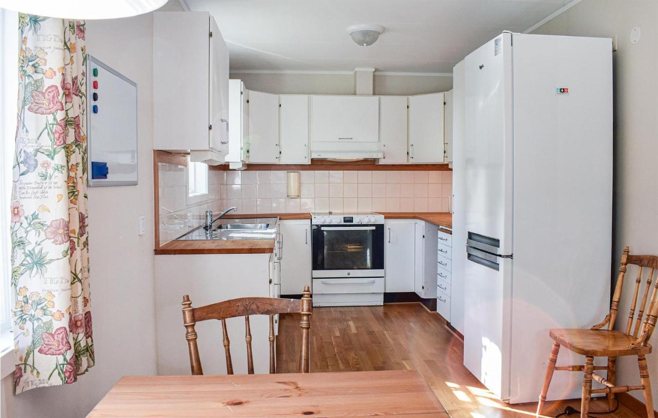 Cozy Home In Karlskrona With Kitchen Esterno foto