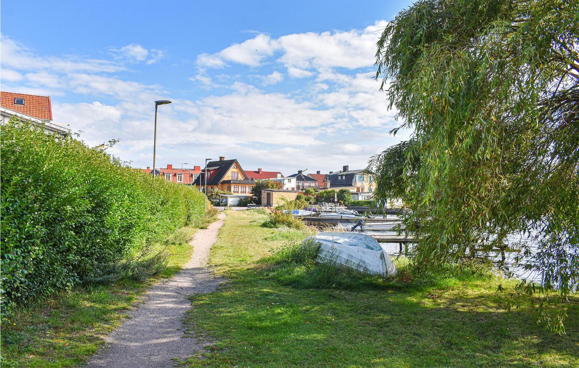Cozy Home In Karlskrona With Kitchen Esterno foto